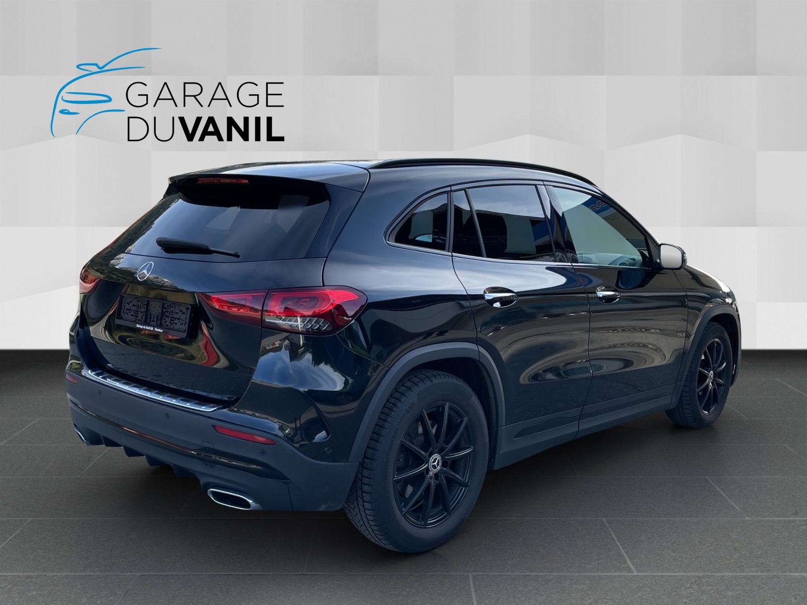 MERCEDES-BENZ GLA 250 4Matic AMG Line 8G-DCT-image-5