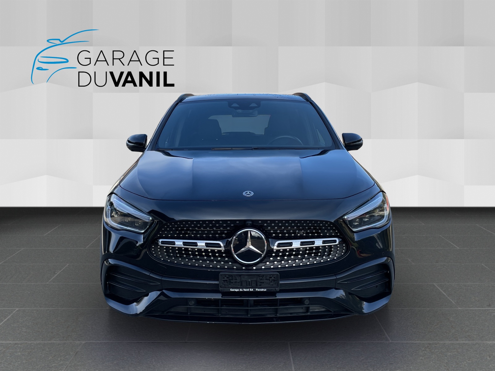MERCEDES-BENZ GLA 250 4Matic AMG Line 8G-DCT-image-1