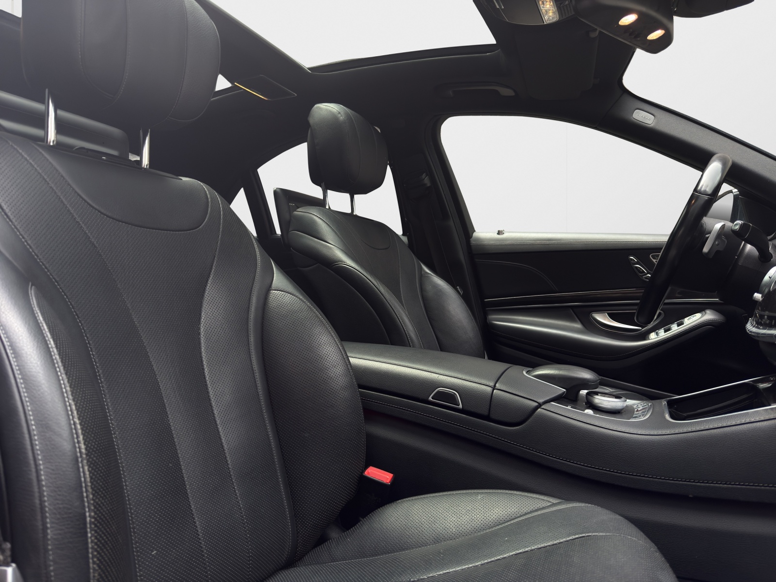 MERCEDES-BENZ S 500 4Matic 7G-Tronic-image-13
