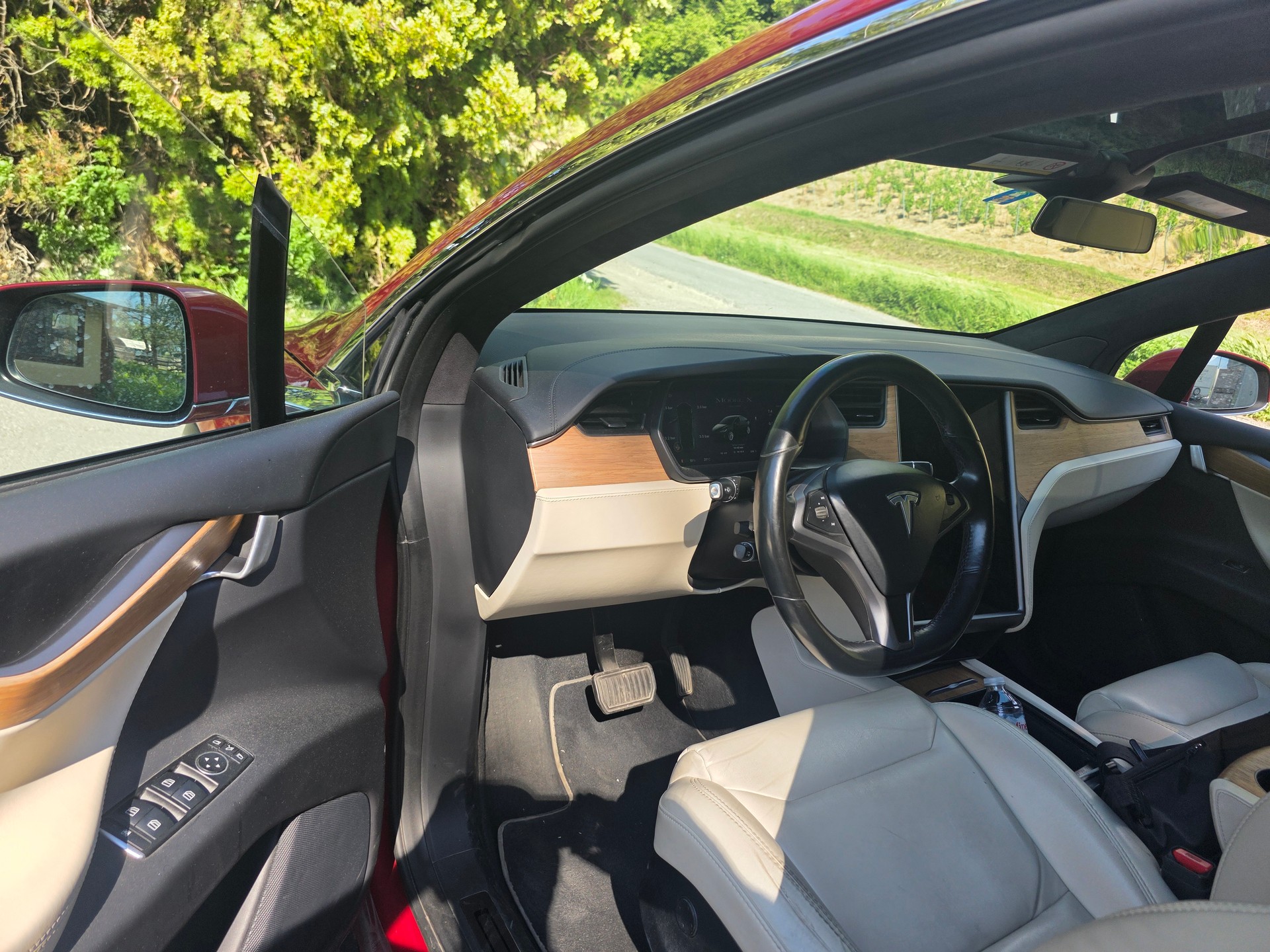 TESLA Long Range-image-1