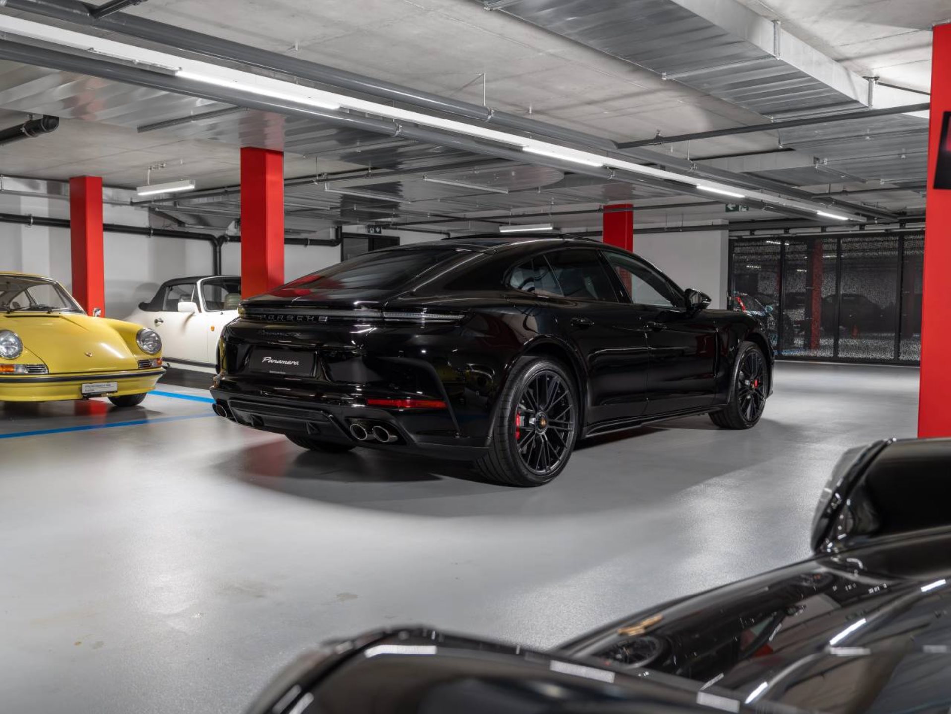 PORSCHE Panamera GTS-image-7