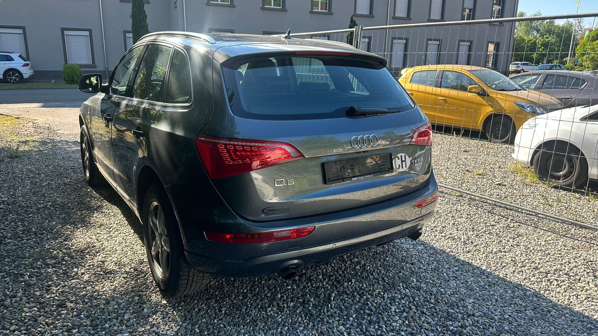 AUDI Q5 2.0 TFSI quattro S-tronic-image-4