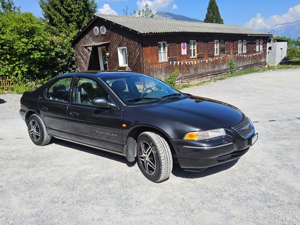 CHRYSLER Stratus 2.5 V6 LX