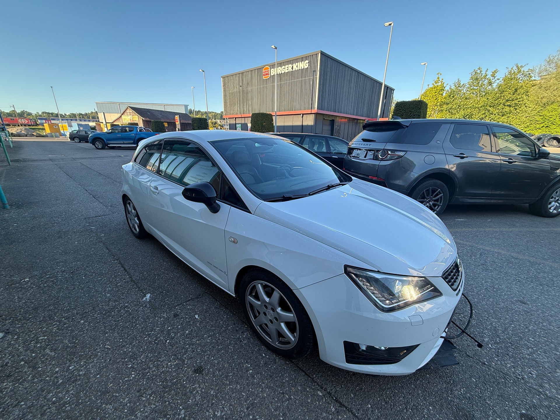 SEAT Ibiza SC 1.4 TSI Cupra DSG-image-6