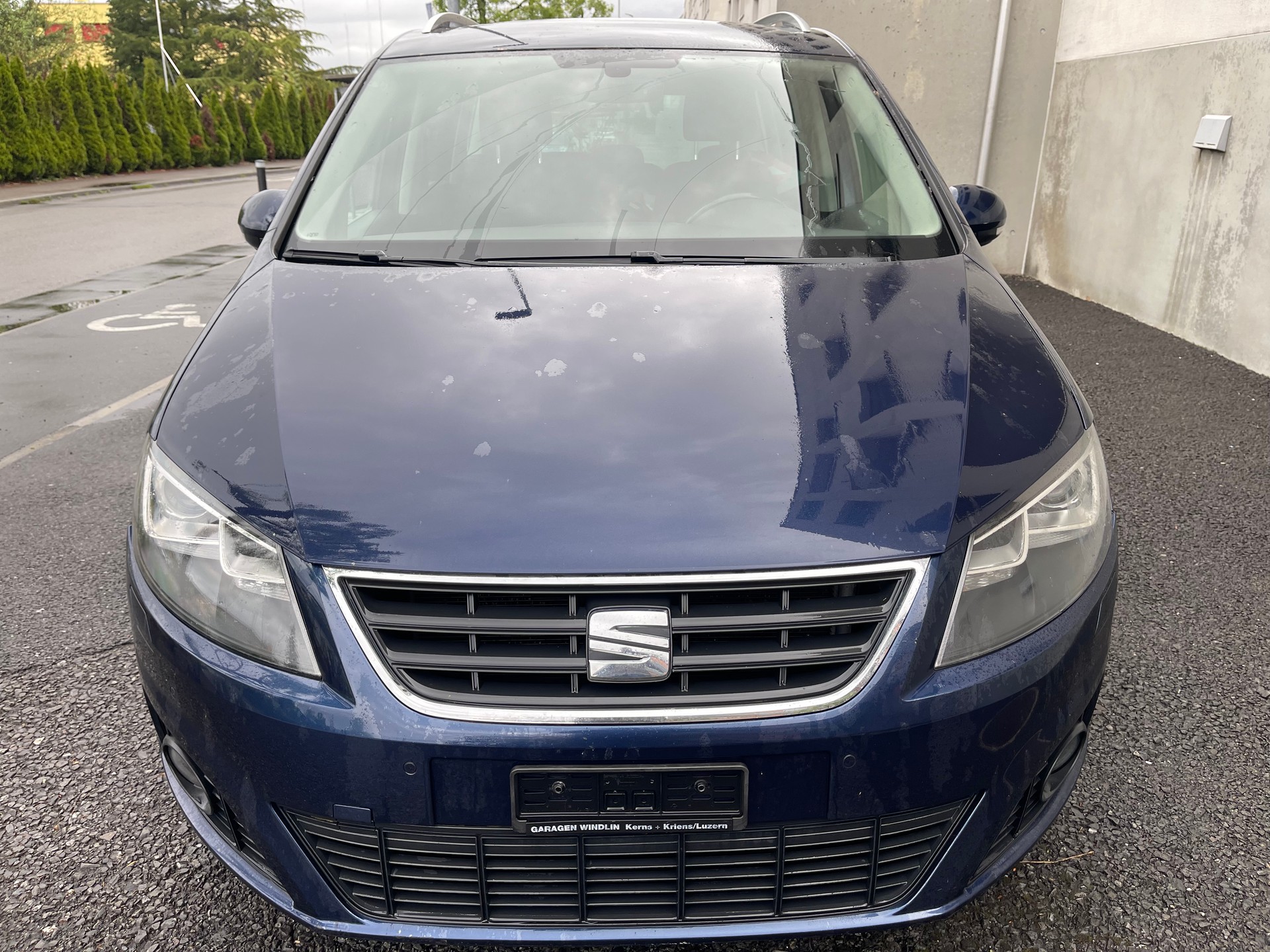 SEAT 7 Plätze-image-0