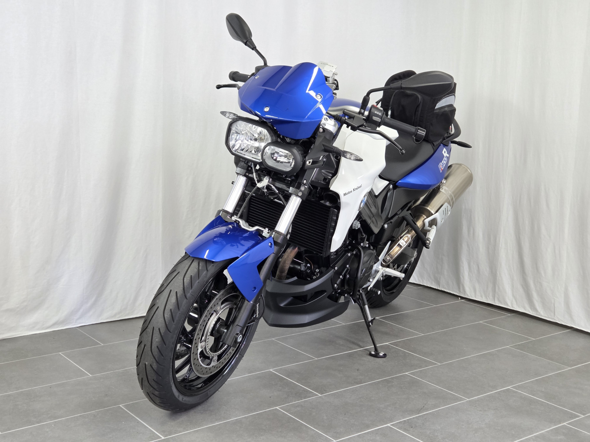 BMW F 800 R-showroom-element-2