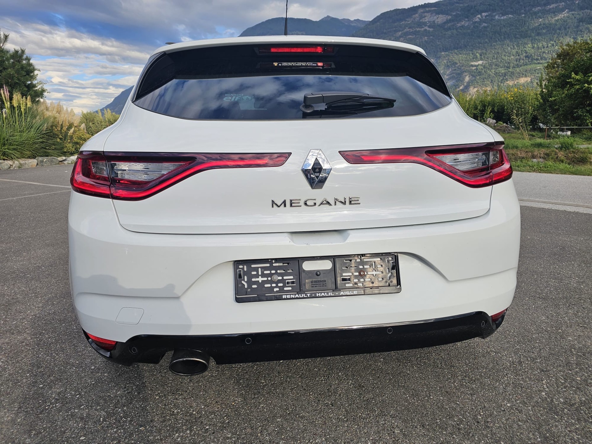 RENAULT Mégane 1.2 16V Turbo Bose-image-4