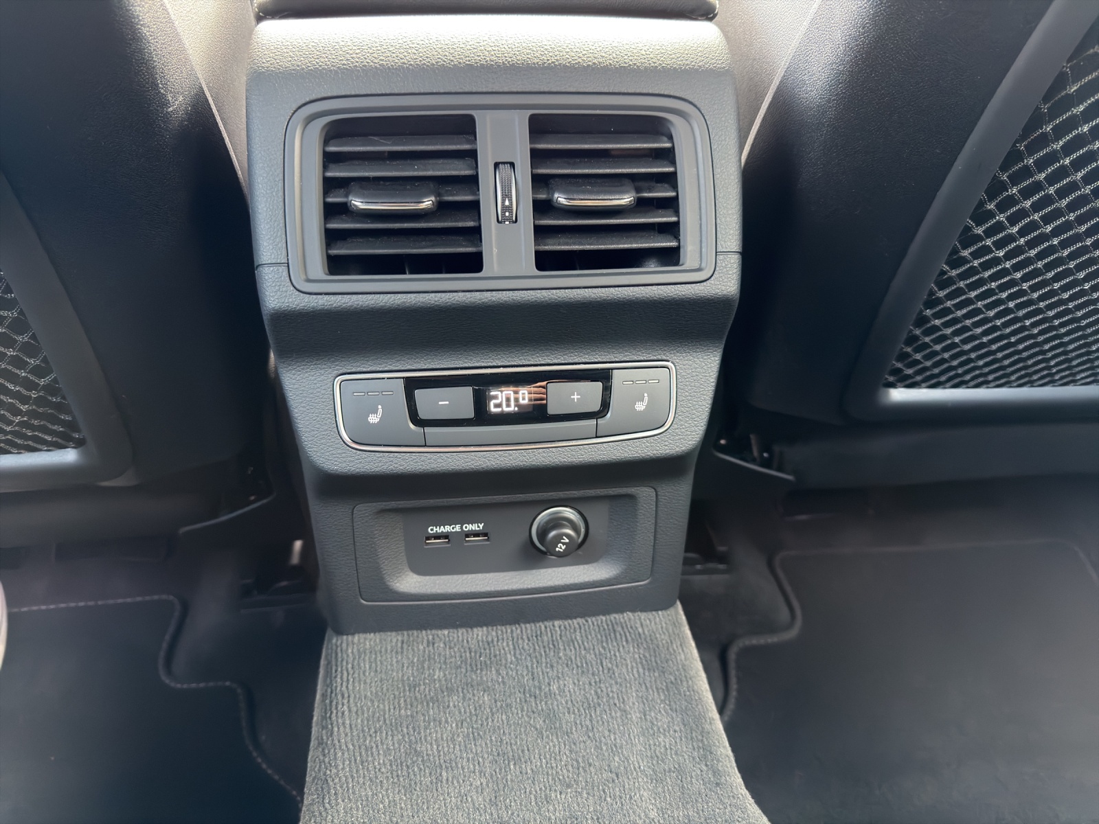 AUDI SQ5 TDI quattro tiptronic-image-11