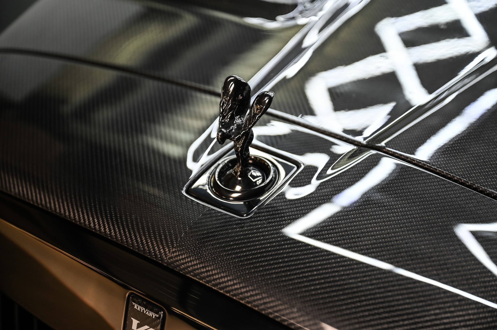 ROLLS-ROYCE Cullinan 6.7 V12 Black Badge KEYVANY HAYULA 1 of 20-image-23