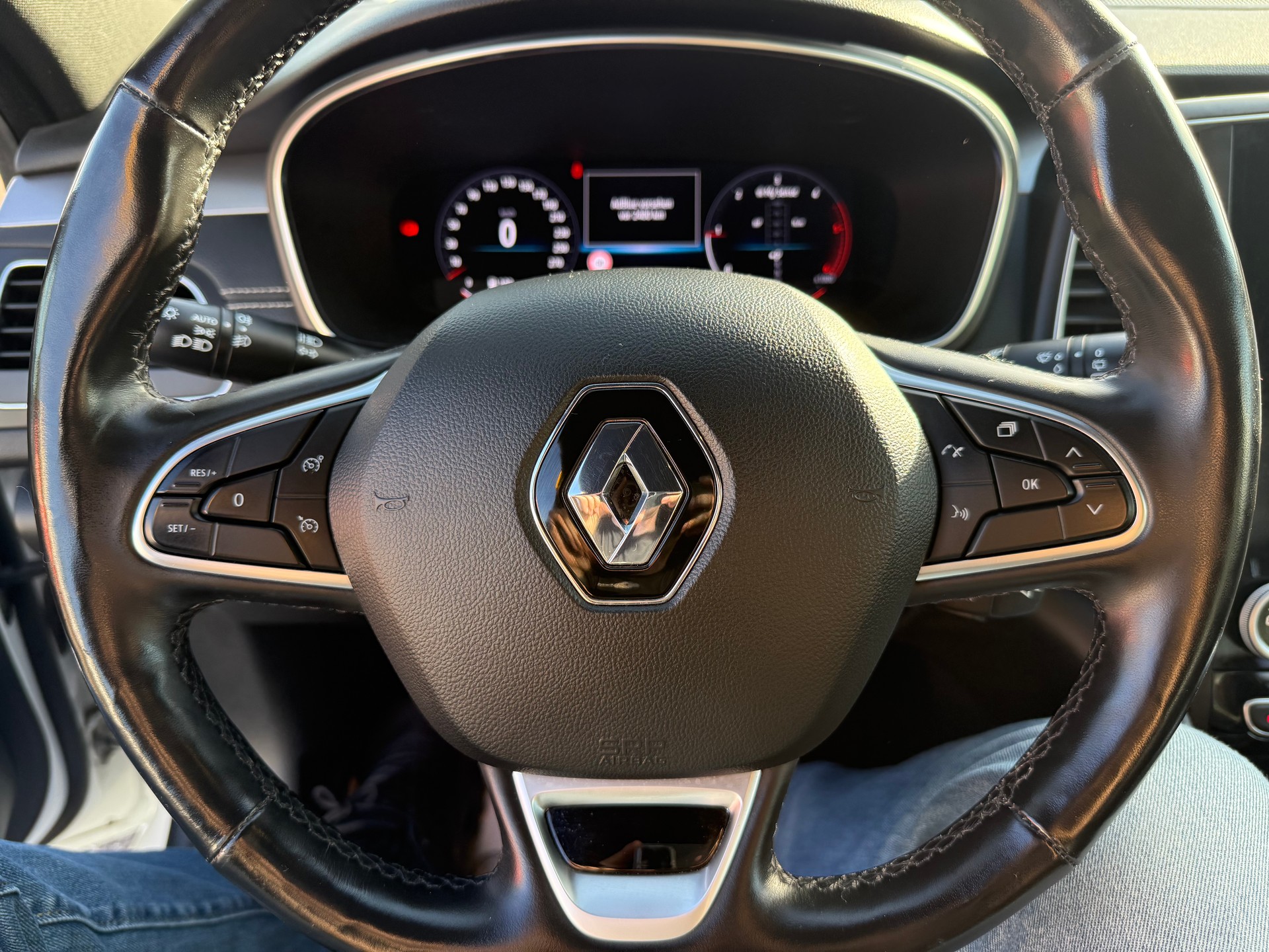 RENAULT Talisman Grandtour 2.0 Blue dCi Intens EDC-image-13