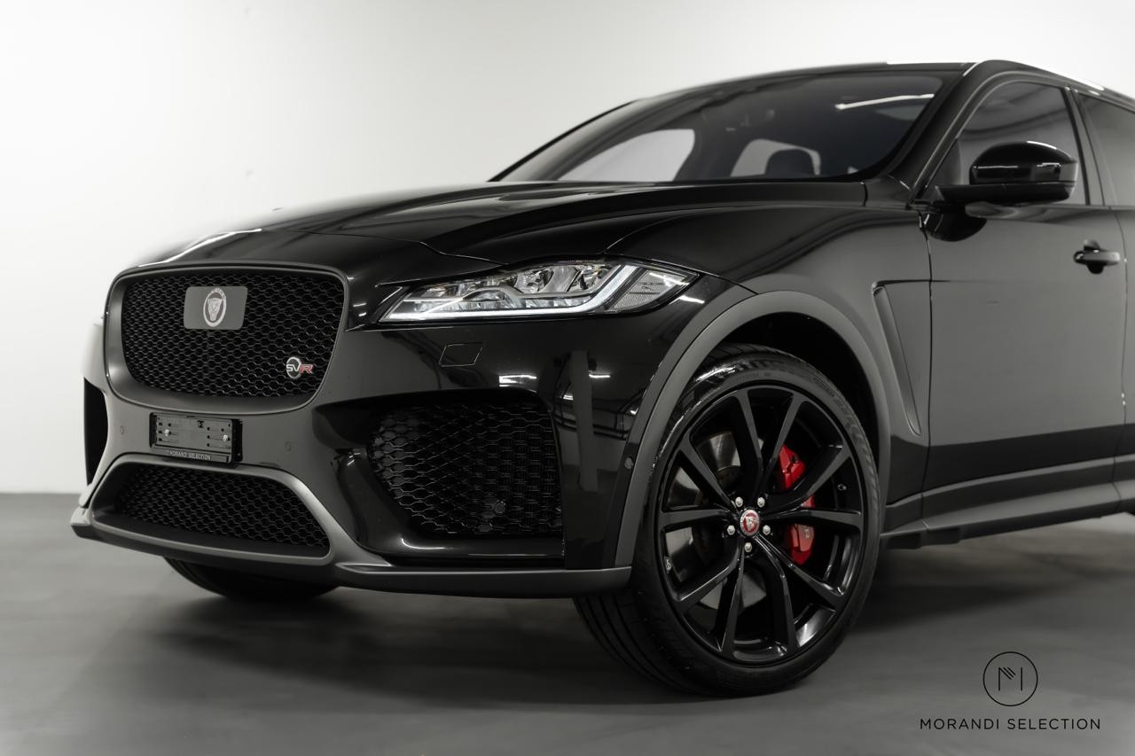JAGUAR F-Pace 5.0 V8 SVR AWD-showroom-element-3