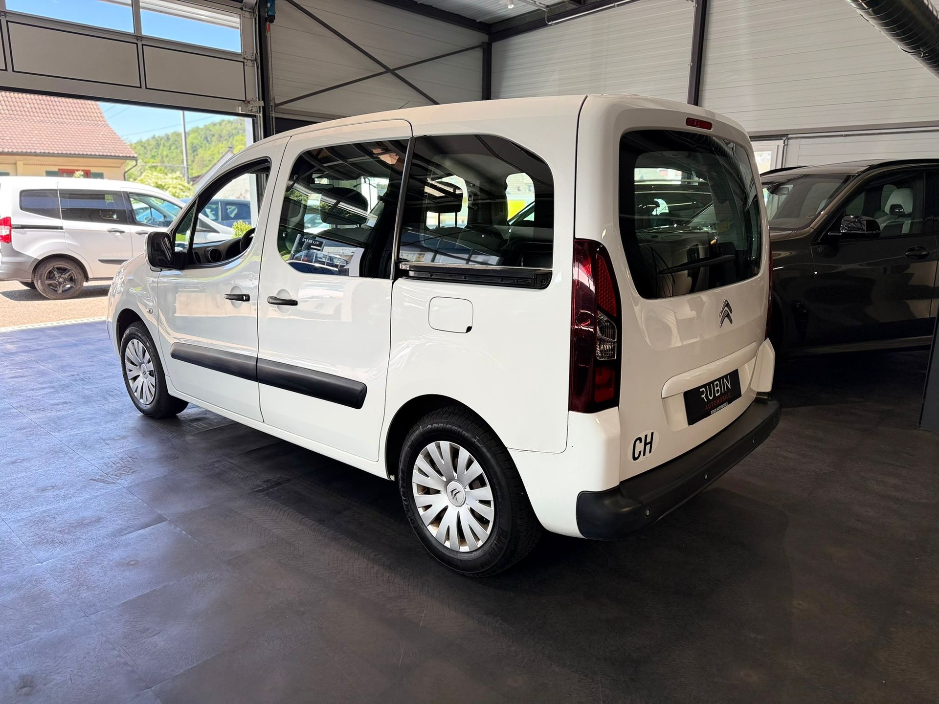 CITROEN Berlingo 1.6 VTi Feel-showroom-element-2