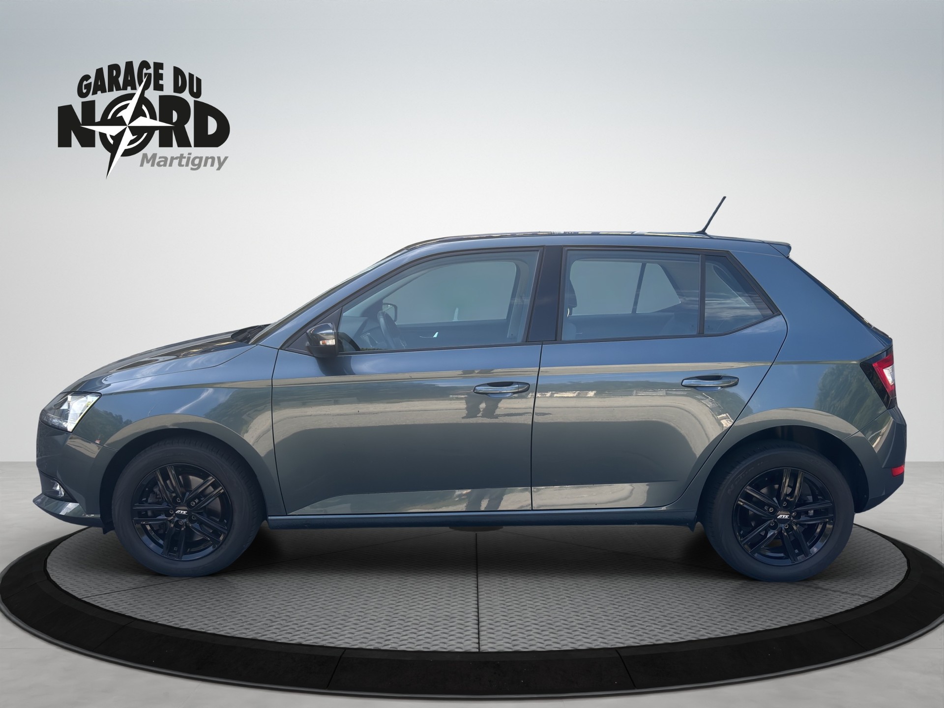SKODA Fabia 1.0 TSI Ambition-image-2
