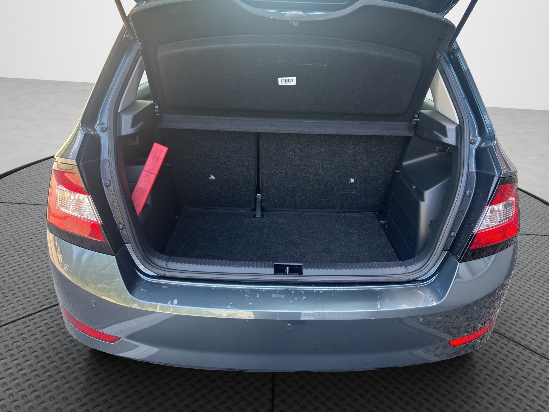 SKODA Fabia 1.0 TSI Ambition-image-14