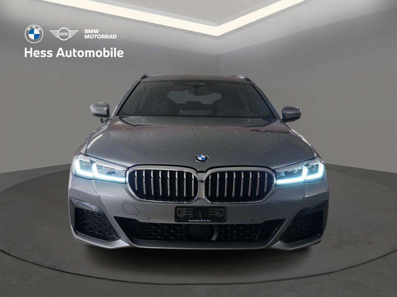BMW 530d xDrive Touring M Sport-image-5