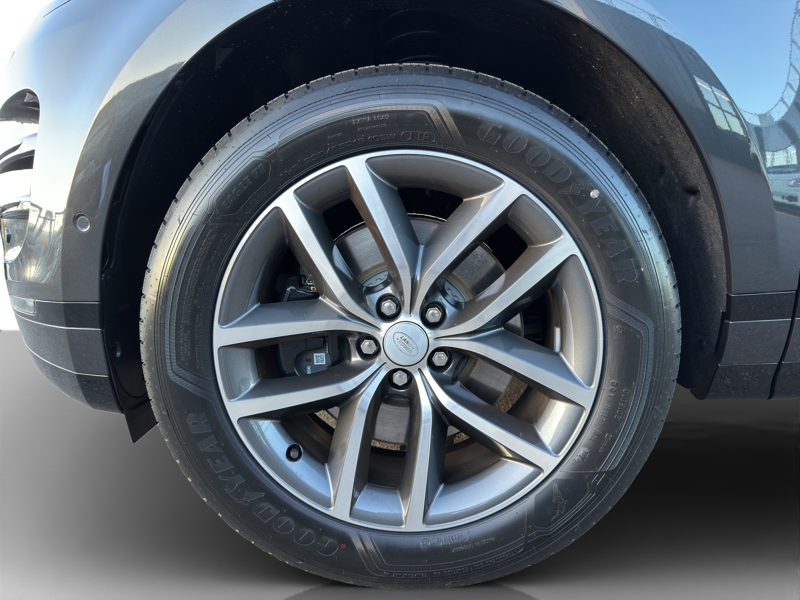 LAND ROVER Range Rover Evoque 1.5 T 270e Dynamic SE-image-10