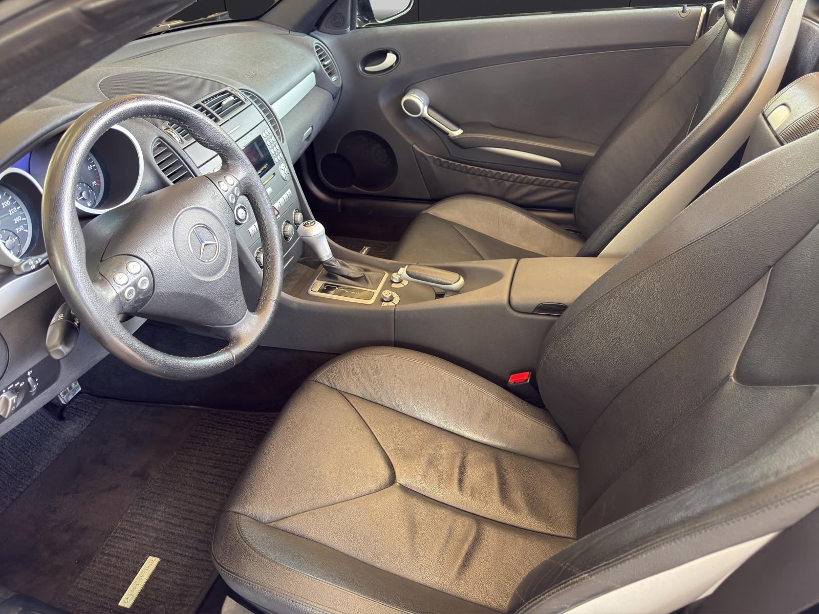 MERCEDES-BENZ SLK 200 Kompressor Cabriolet-image-12
