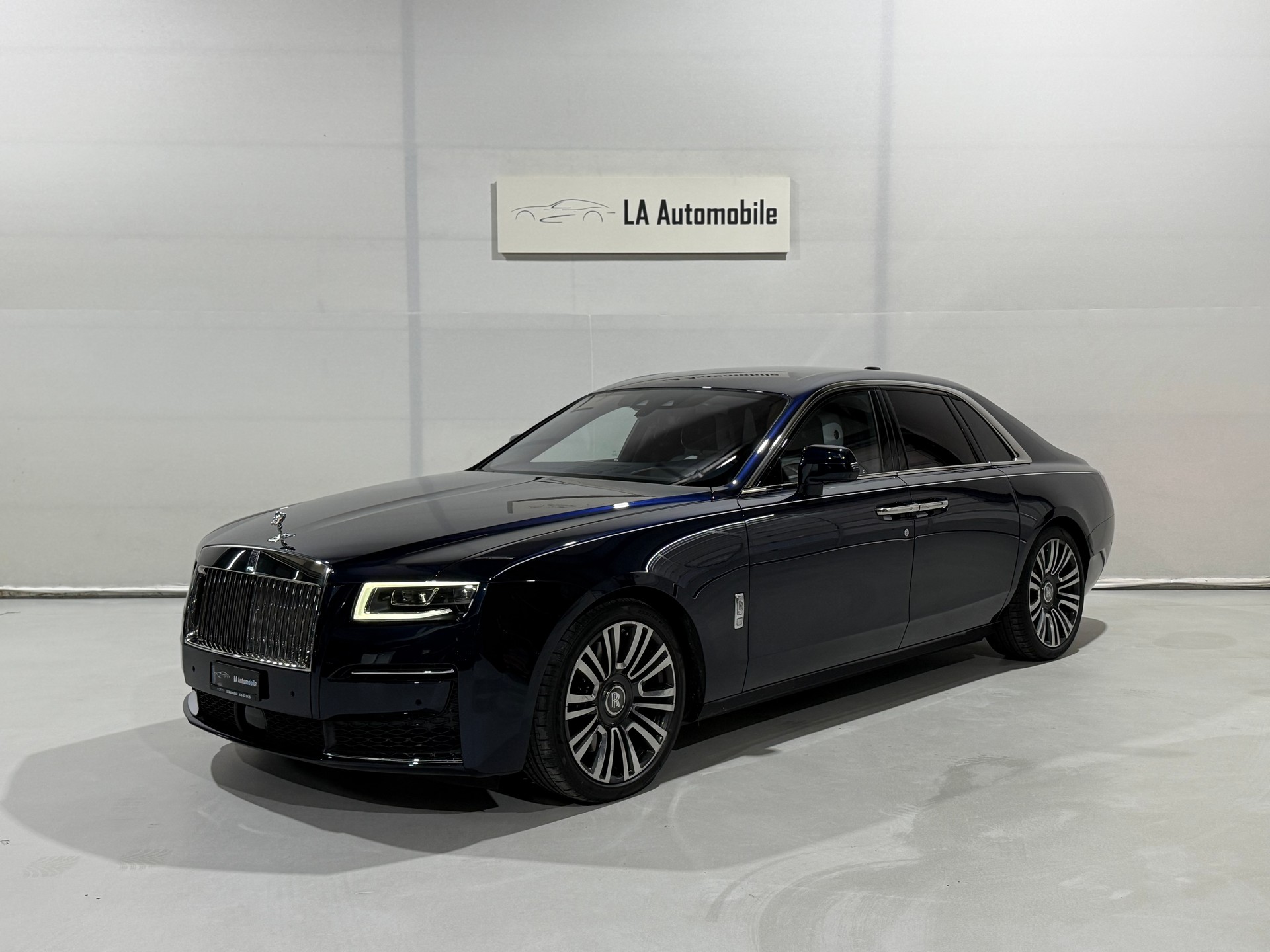 ROLLS-ROYCE Ghost II 6.75 V12 CH Fahrzeug