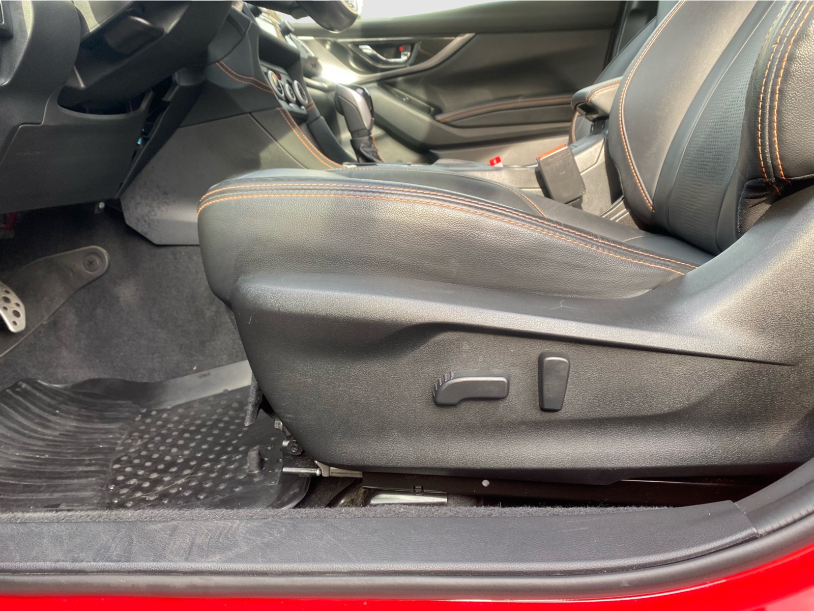 SUBARU XV 2.0 Luxury AWD Lineartronic-image-8