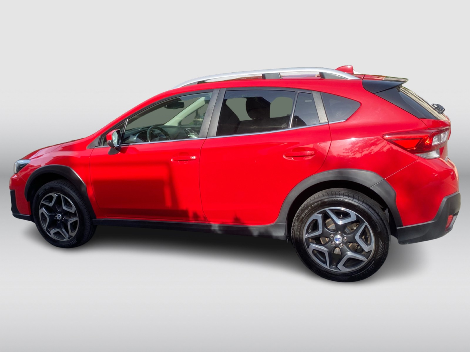 SUBARU XV 2.0 Luxury AWD Lineartronic-image-2