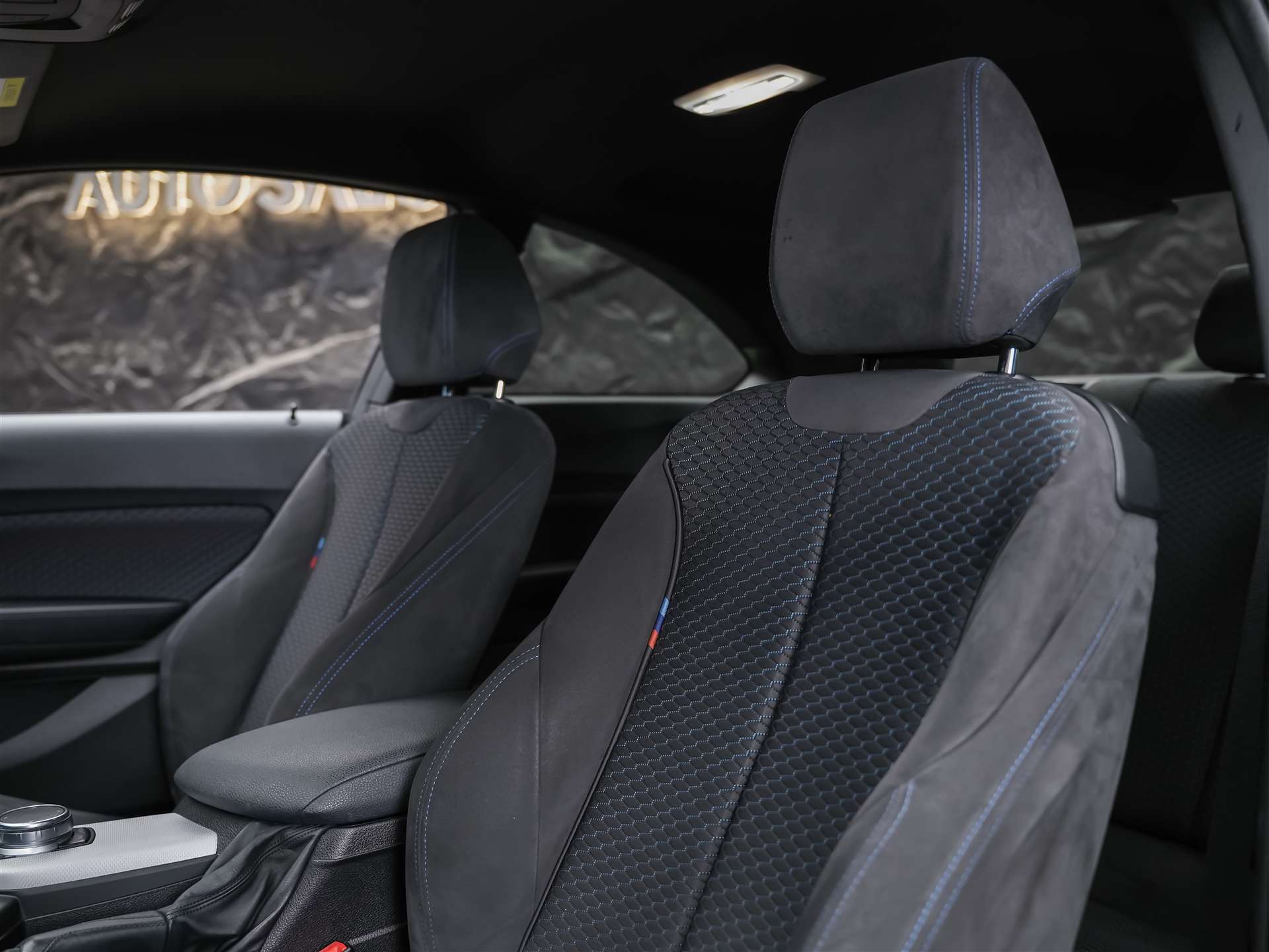 BMW 225d M Sport Steptronic *Harman/Kardon* Sitzheizung*Tempomat*-image-9