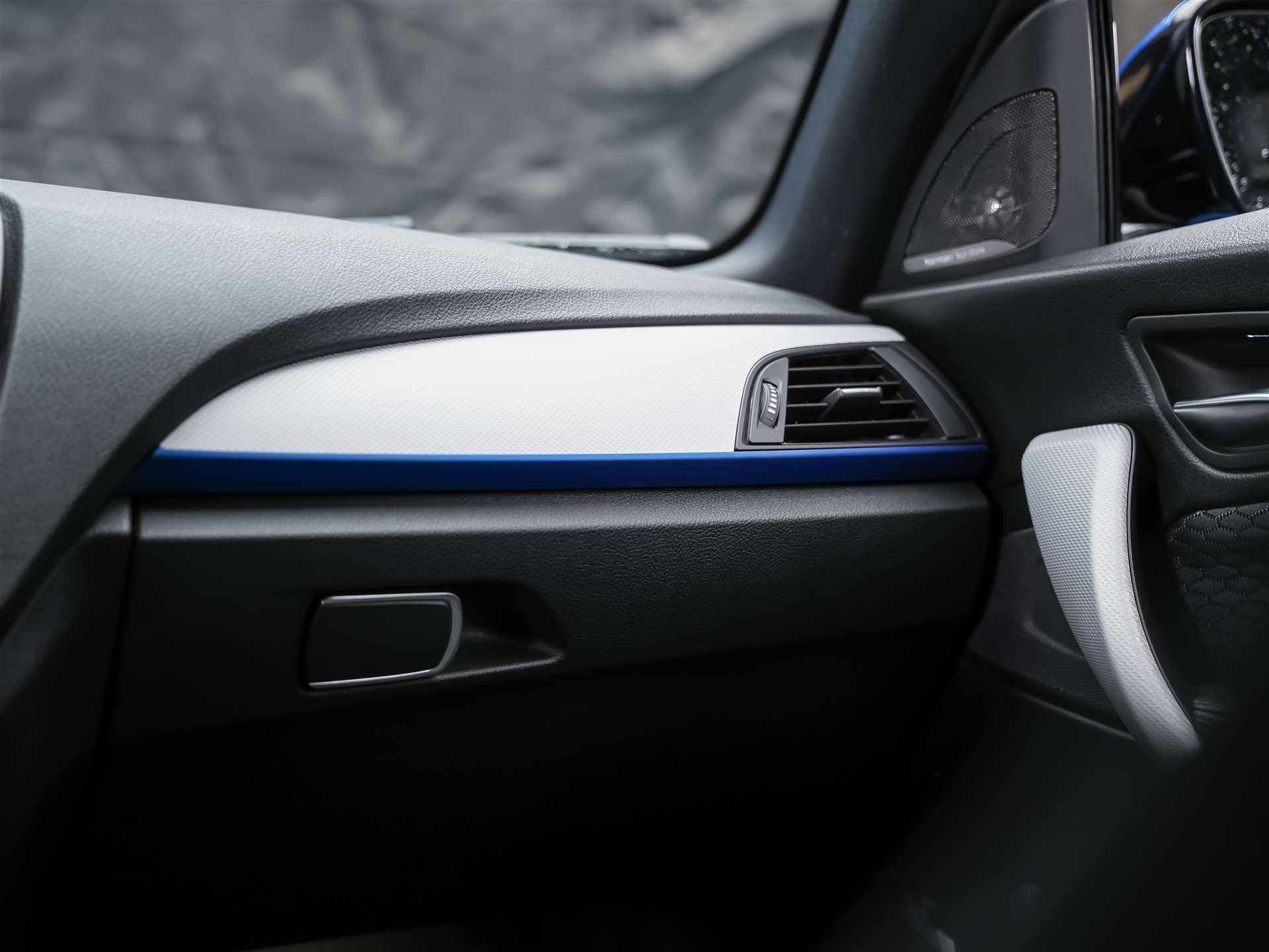 BMW 225d M Sport Steptronic *Harman/Kardon* Sitzheizung*Tempomat*-image-17
