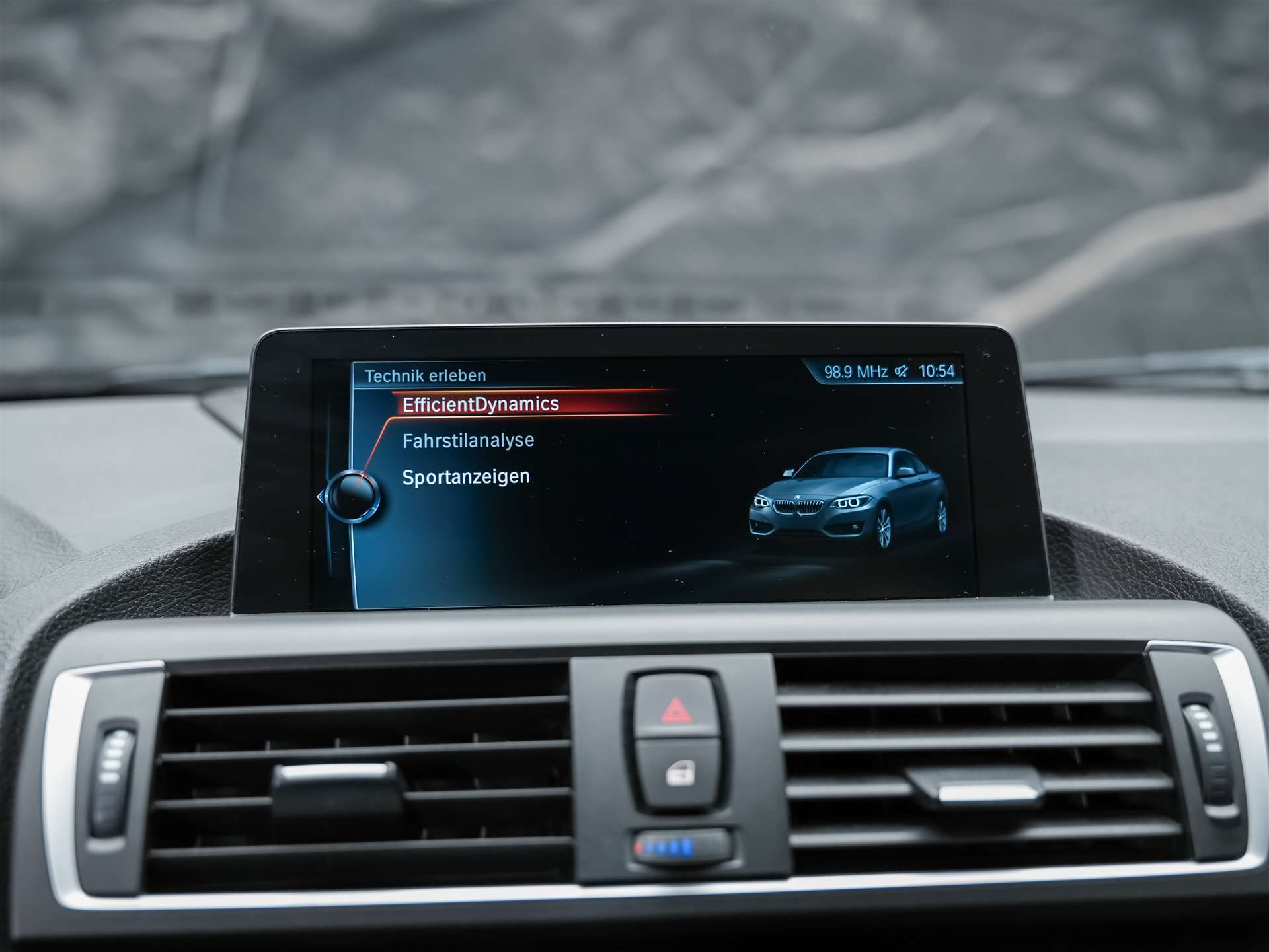 BMW 225d M Sport Steptronic *Harman/Kardon* Sitzheizung*Tempomat*-image-33