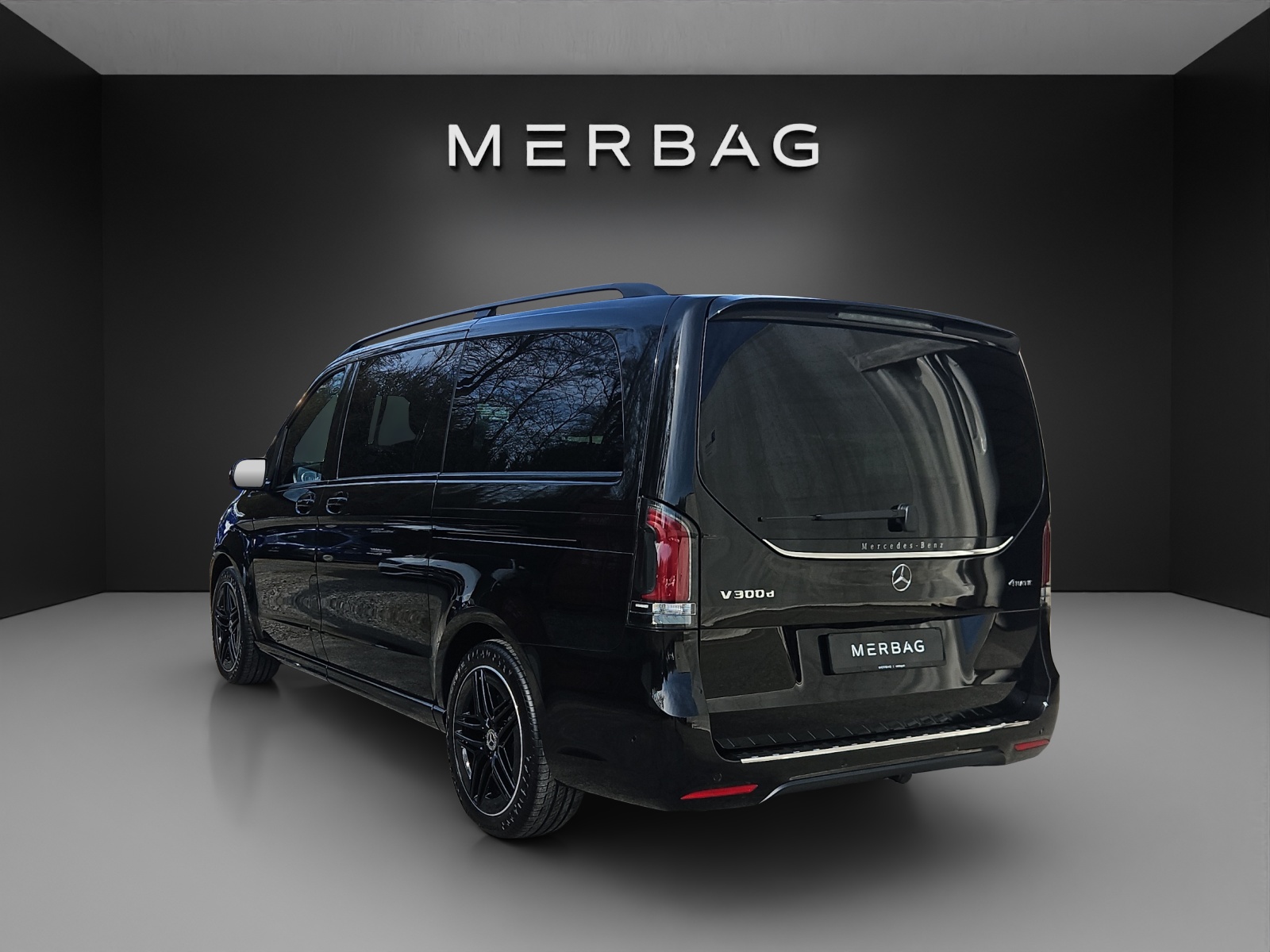 MERCEDES-BENZ V 300 d lang 4Matic Swiss Edition 9G-Tronic-image-3