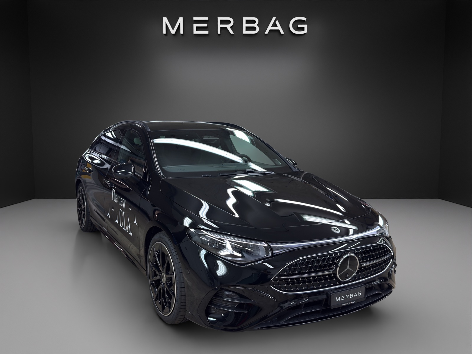 MERCEDES-BENZ CLA 220 4MATIC Shooting Brake-image-5