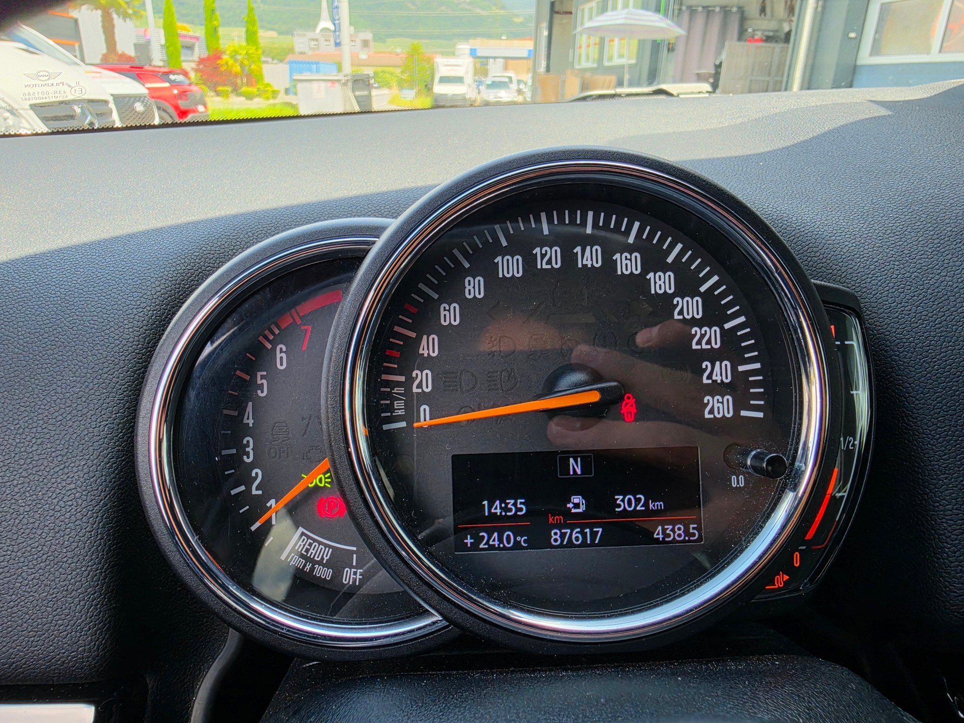 MINI Countryman Cooper ALL4-image-10
