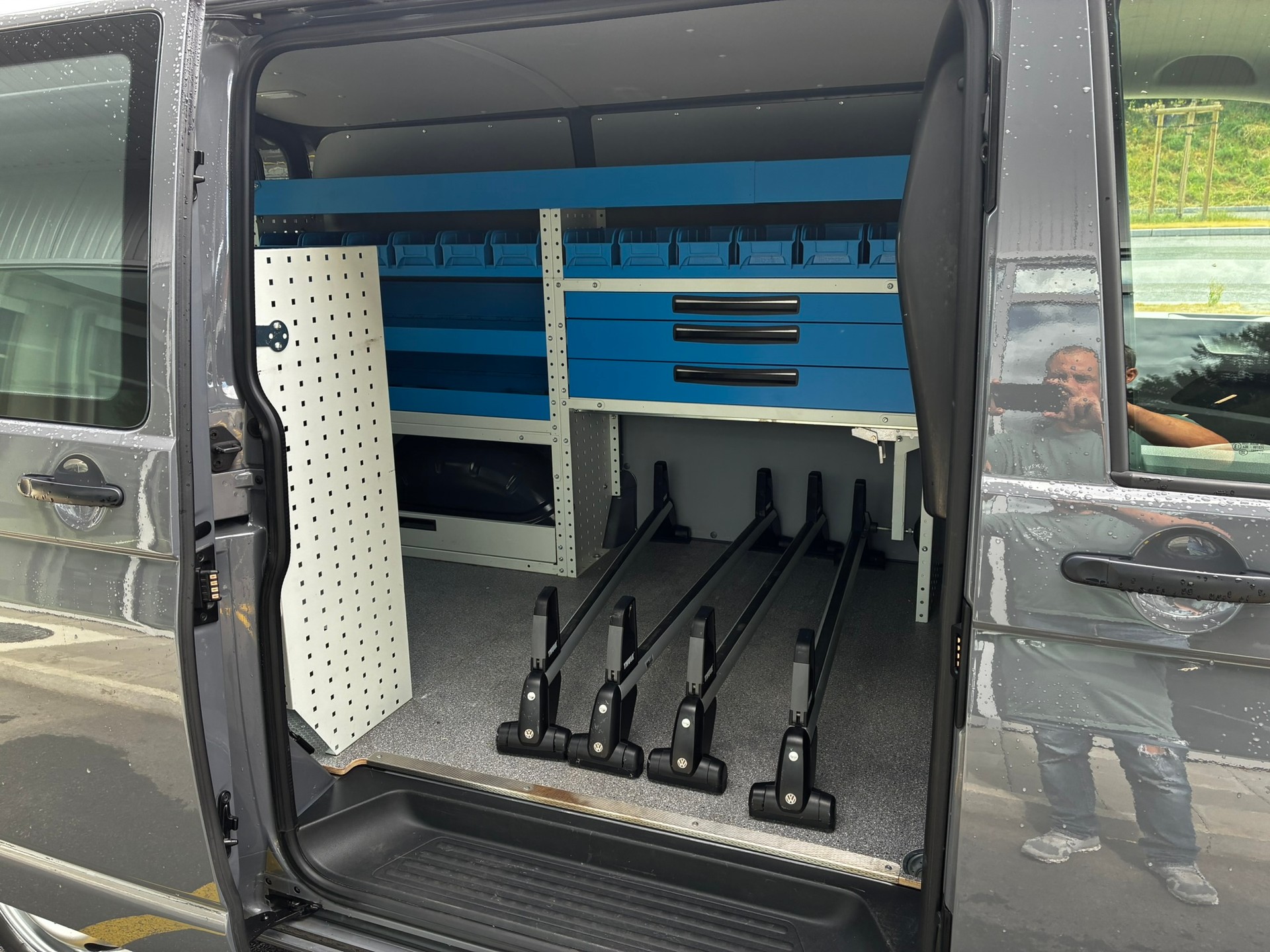 VW T6.1 2.0 Bi-TDI 4Motion DSG-image-7