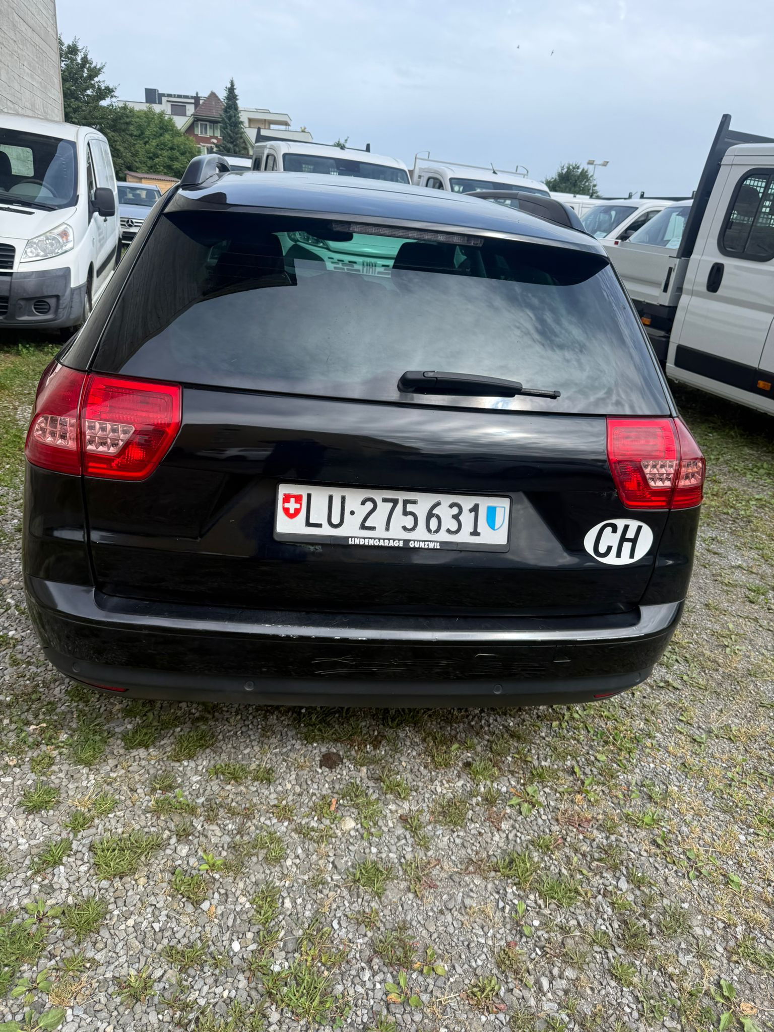 CITROEN C5 Tourer 2.0 HDi Dynamique-image-3