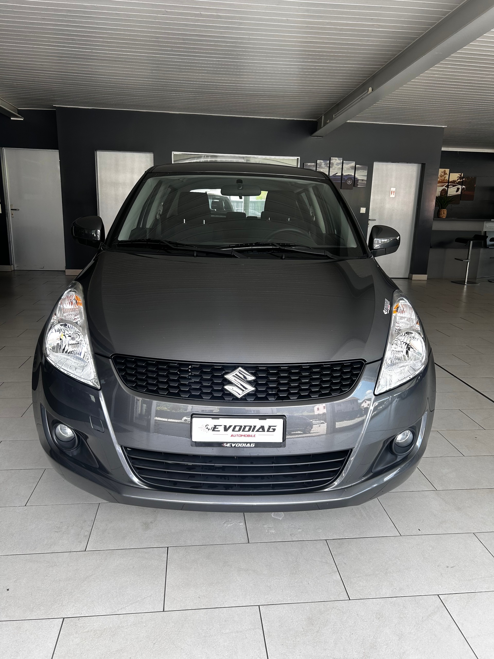 SUZUKI Swift 1.2i 16V GL Top 4x4-image-1