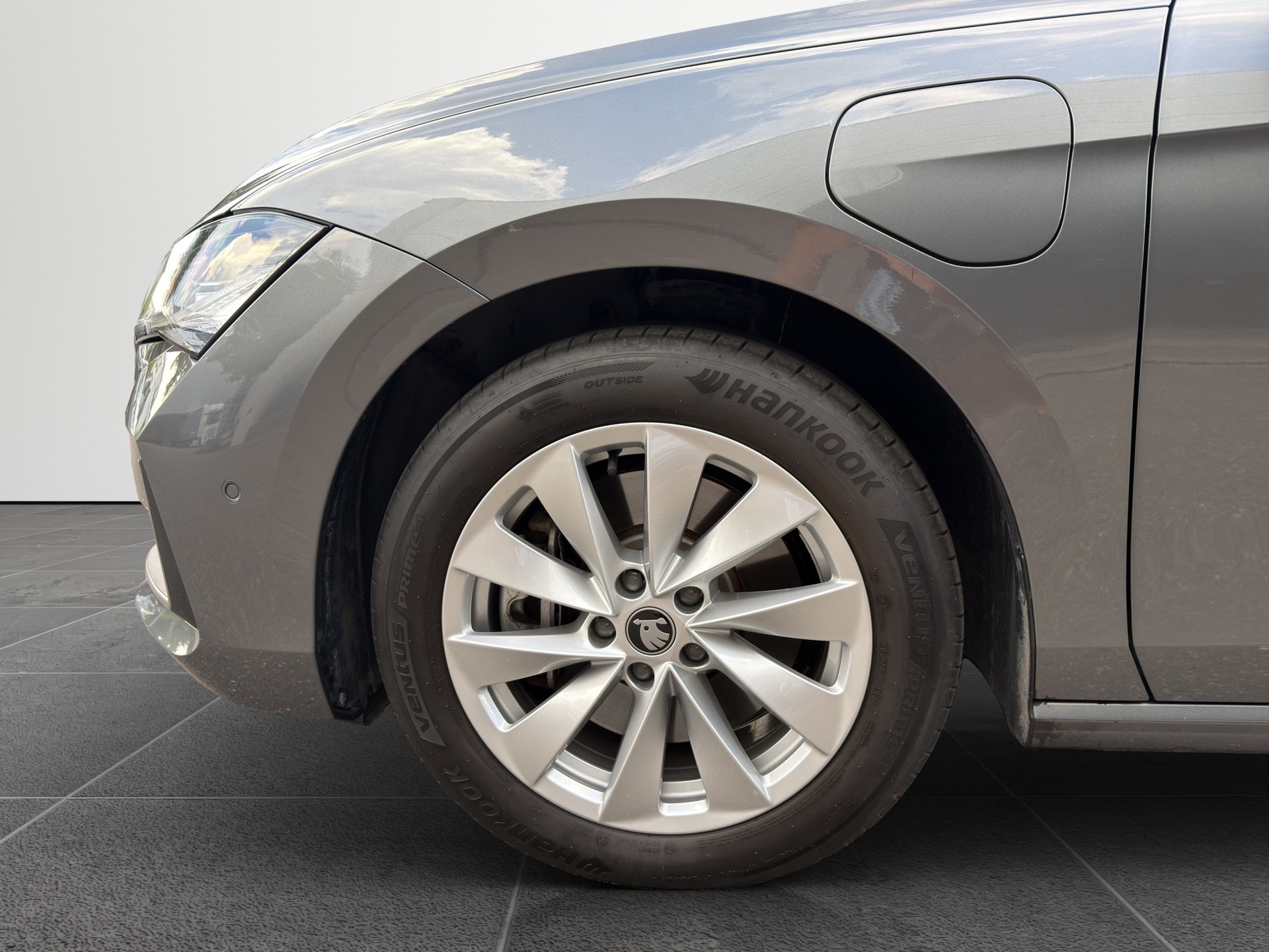 SKODA Superb Combi 1.5 TSI PHEV Selection DSG-image-8