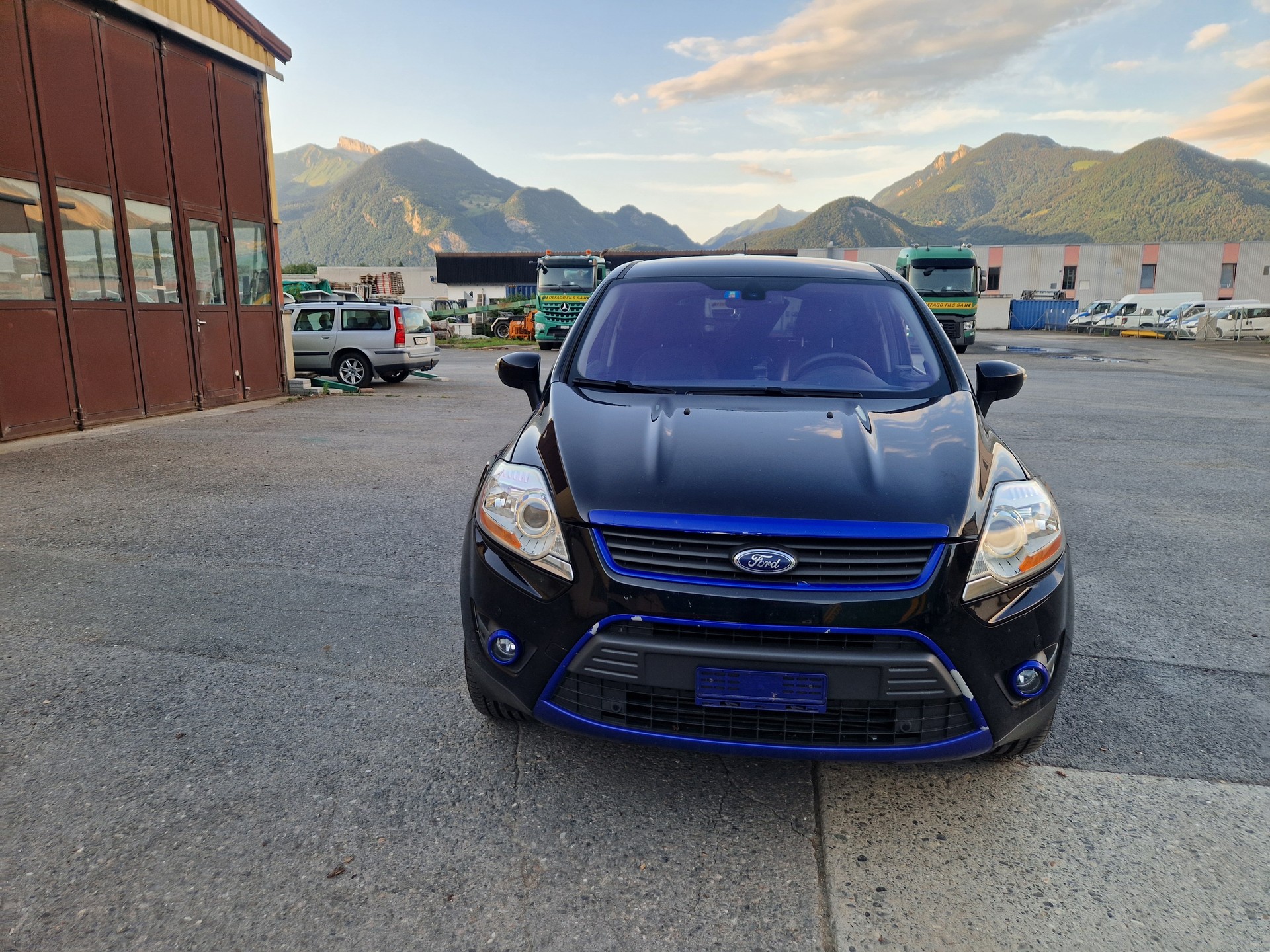FORD Kuga 2.5 Turbo Carving 4WD-image-1
