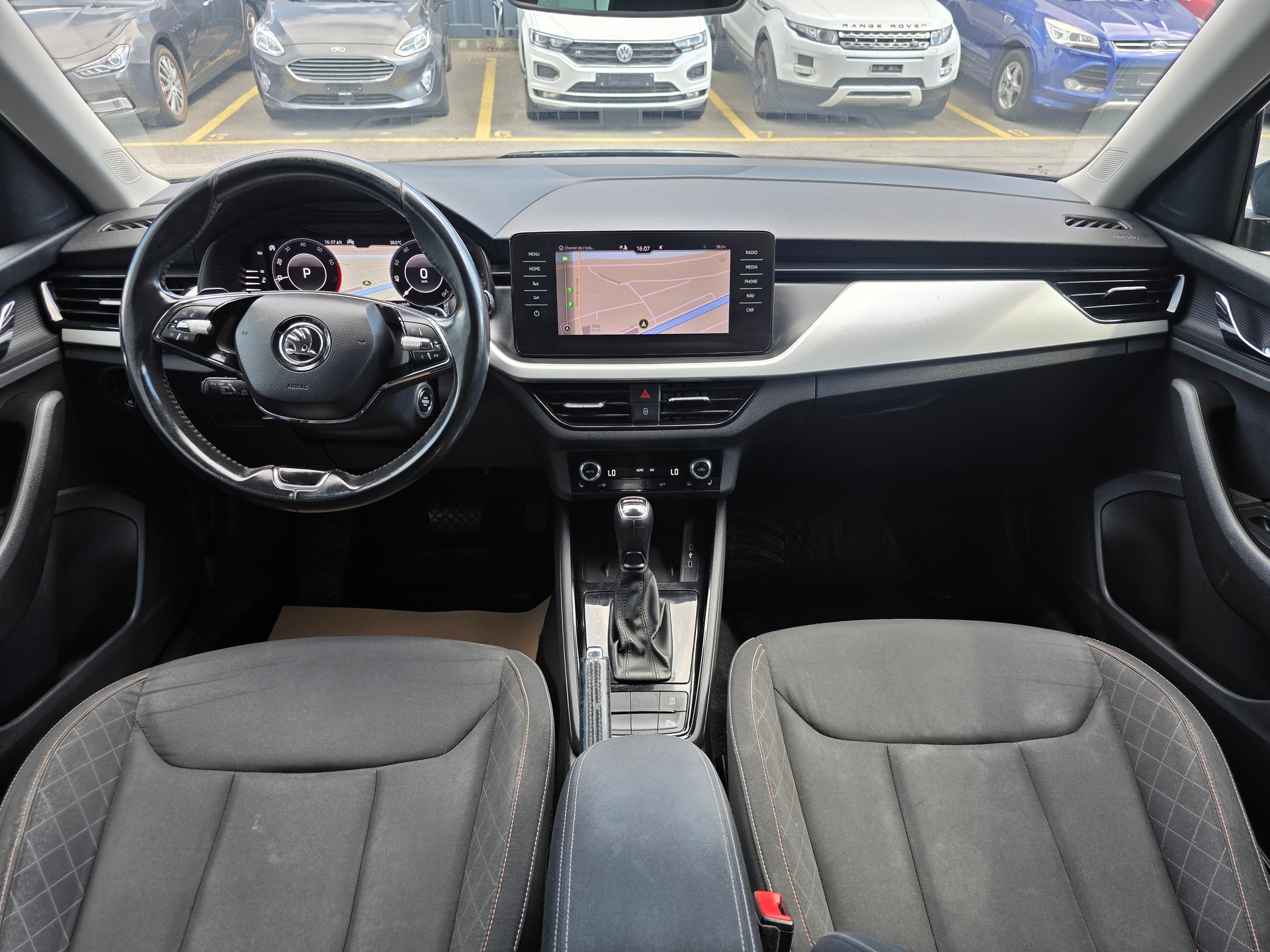 SKODA Kamiq 1.0 TSI Drive 125 DSG-image-7