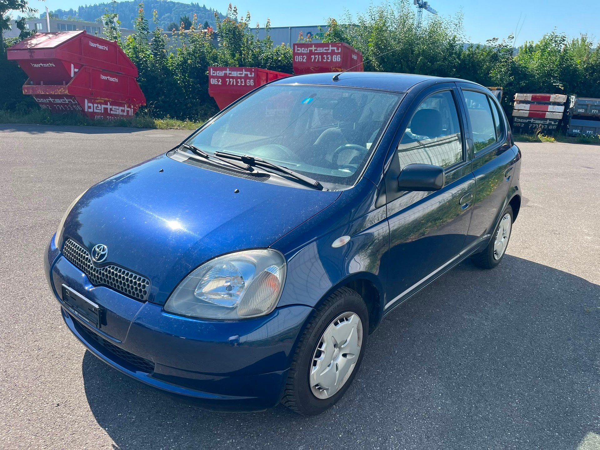 TOYOTA Yaris 1.3 Linea Luna-image-1