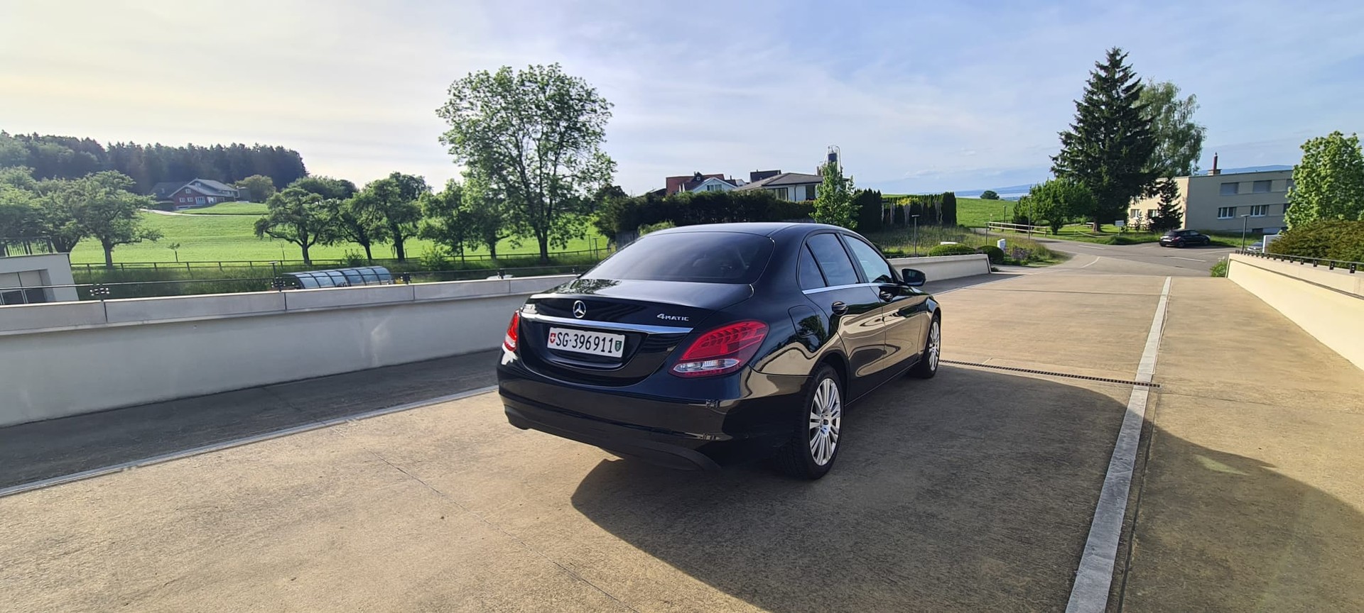 MERCEDES-BENZ C 200 4Matic 7G-Tronic-image-2
