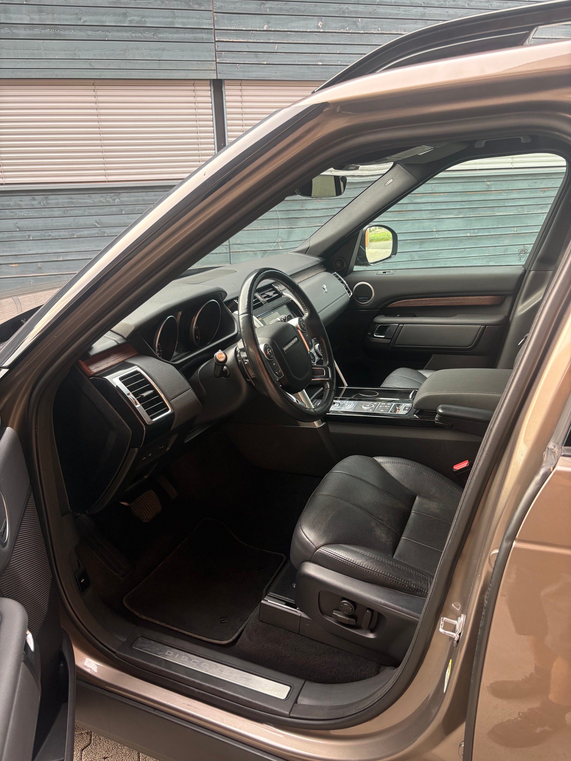 LAND ROVER 2.0 SD4 HSE-image-6