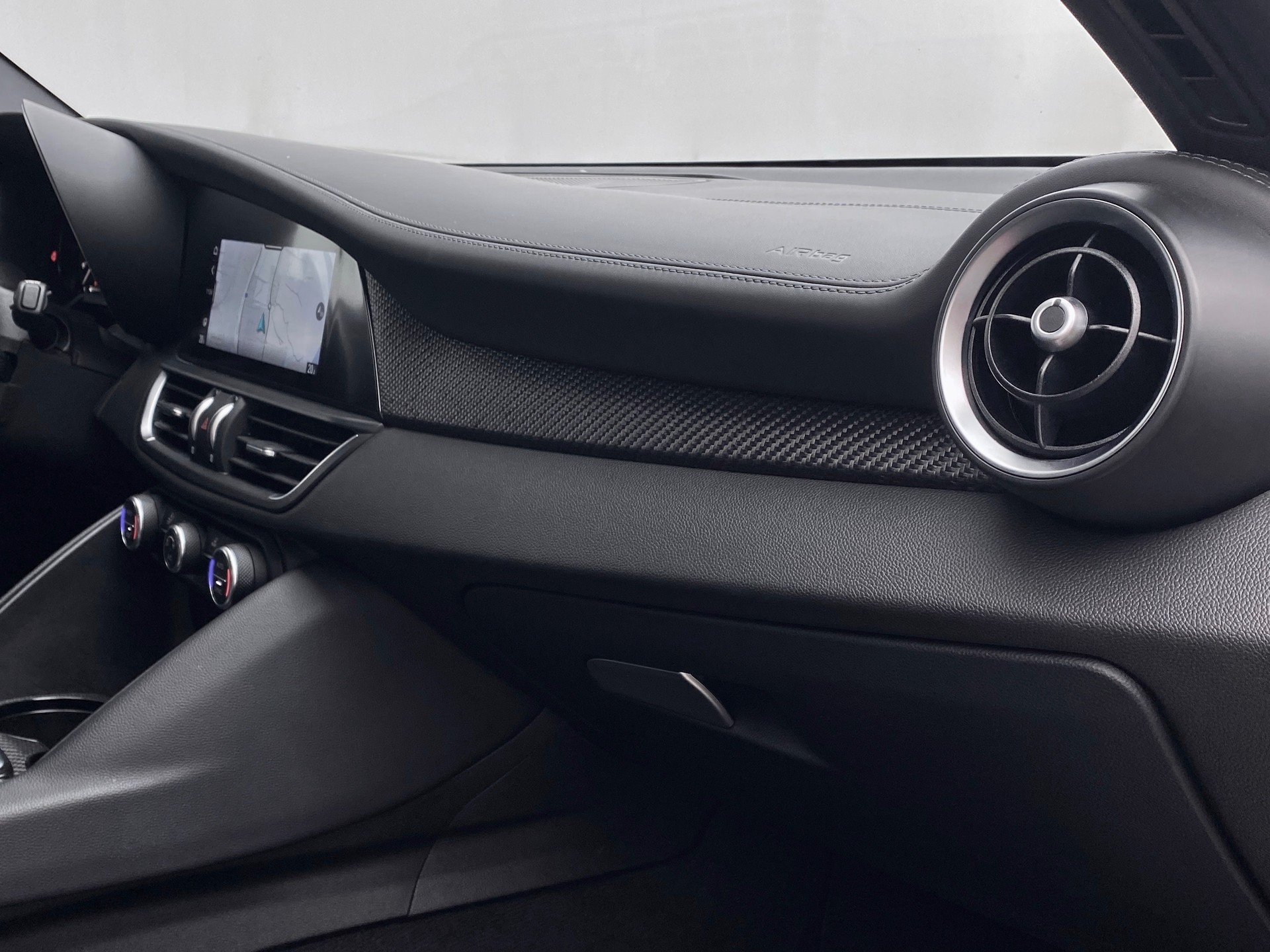ALFA ROMEO Giulia*2.9 V6*Quadrifoglio*-image-7