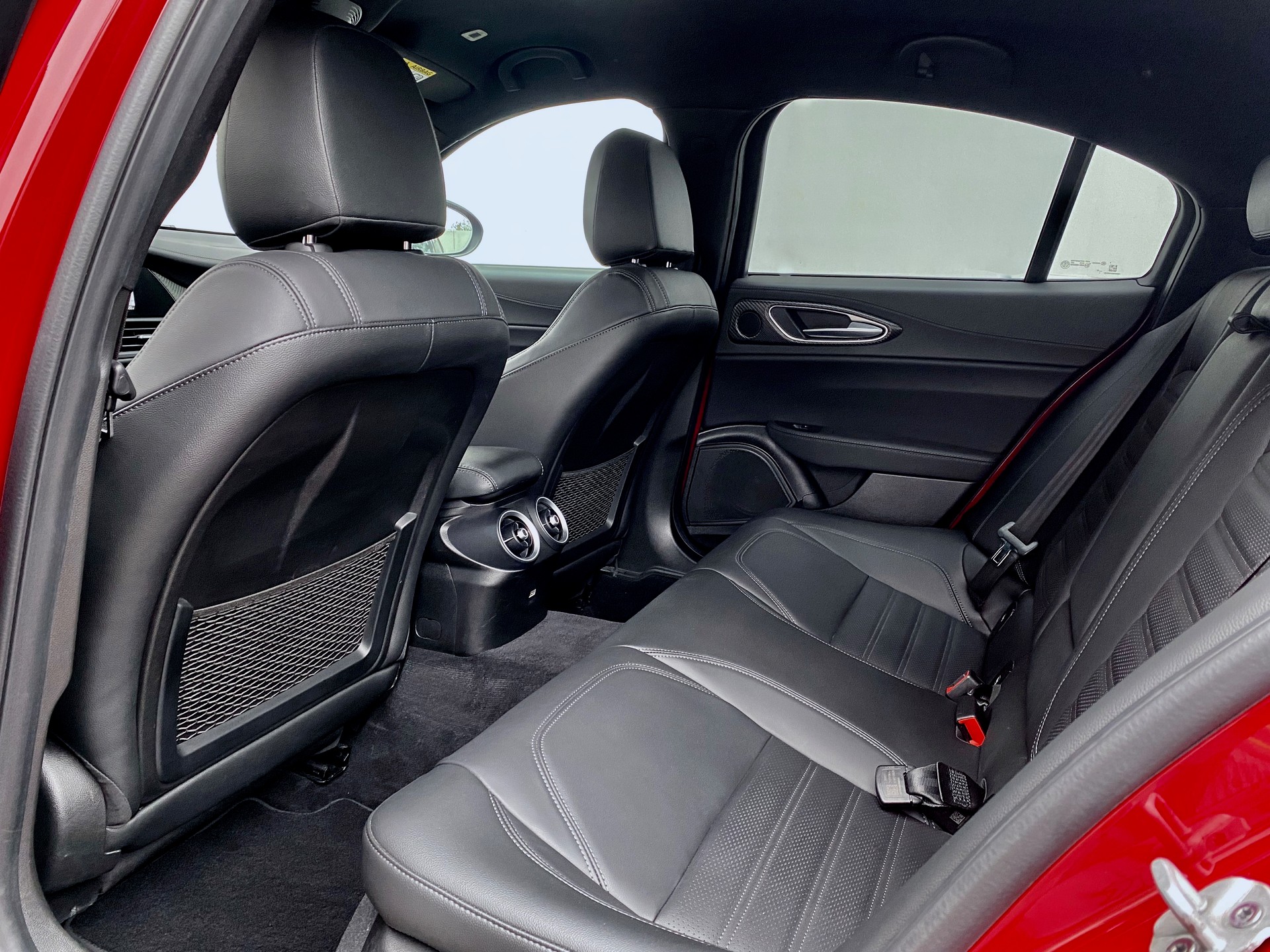 ALFA ROMEO Giulia*2.9 V6*Quadrifoglio*-image-4