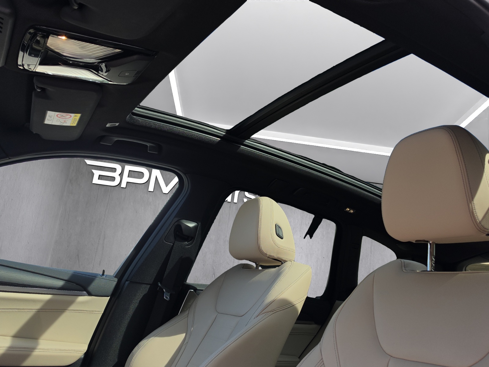 BMW X3 M40i Travel Individual-image-15