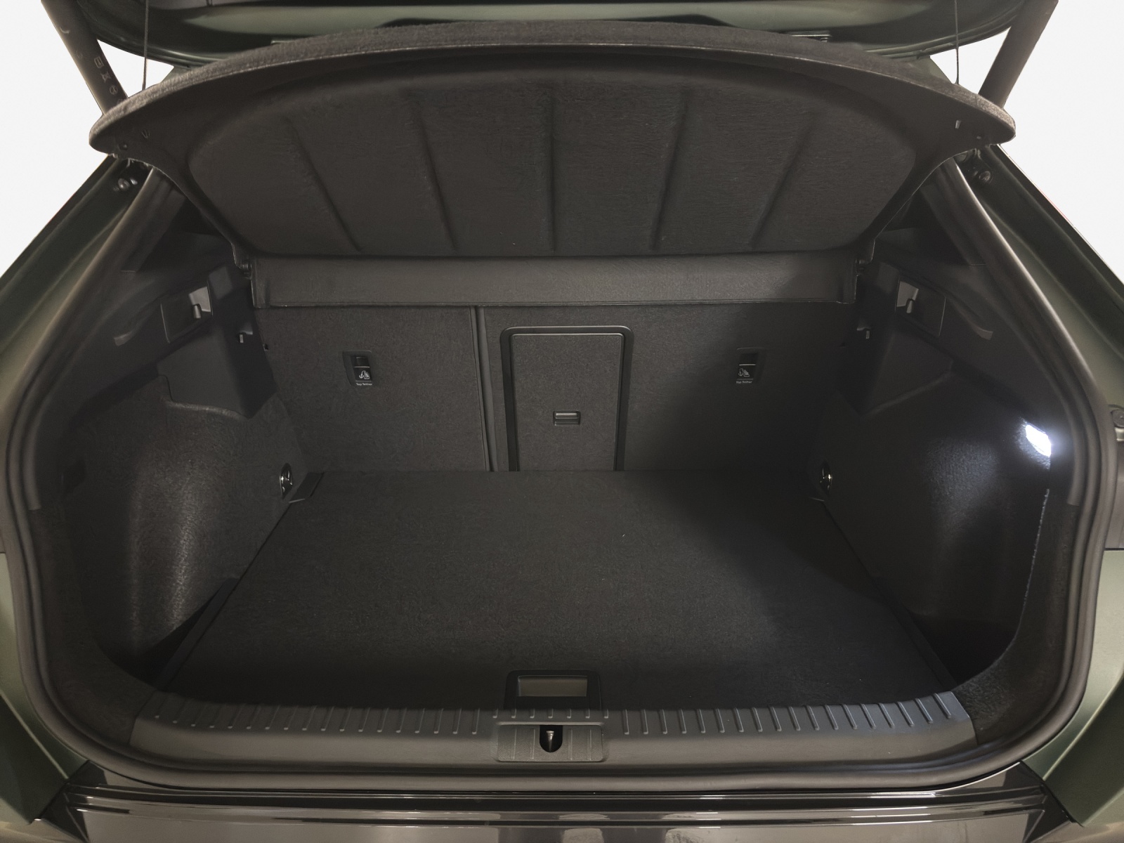CUPRA Formentor 1.5 TSI DSG-image-12