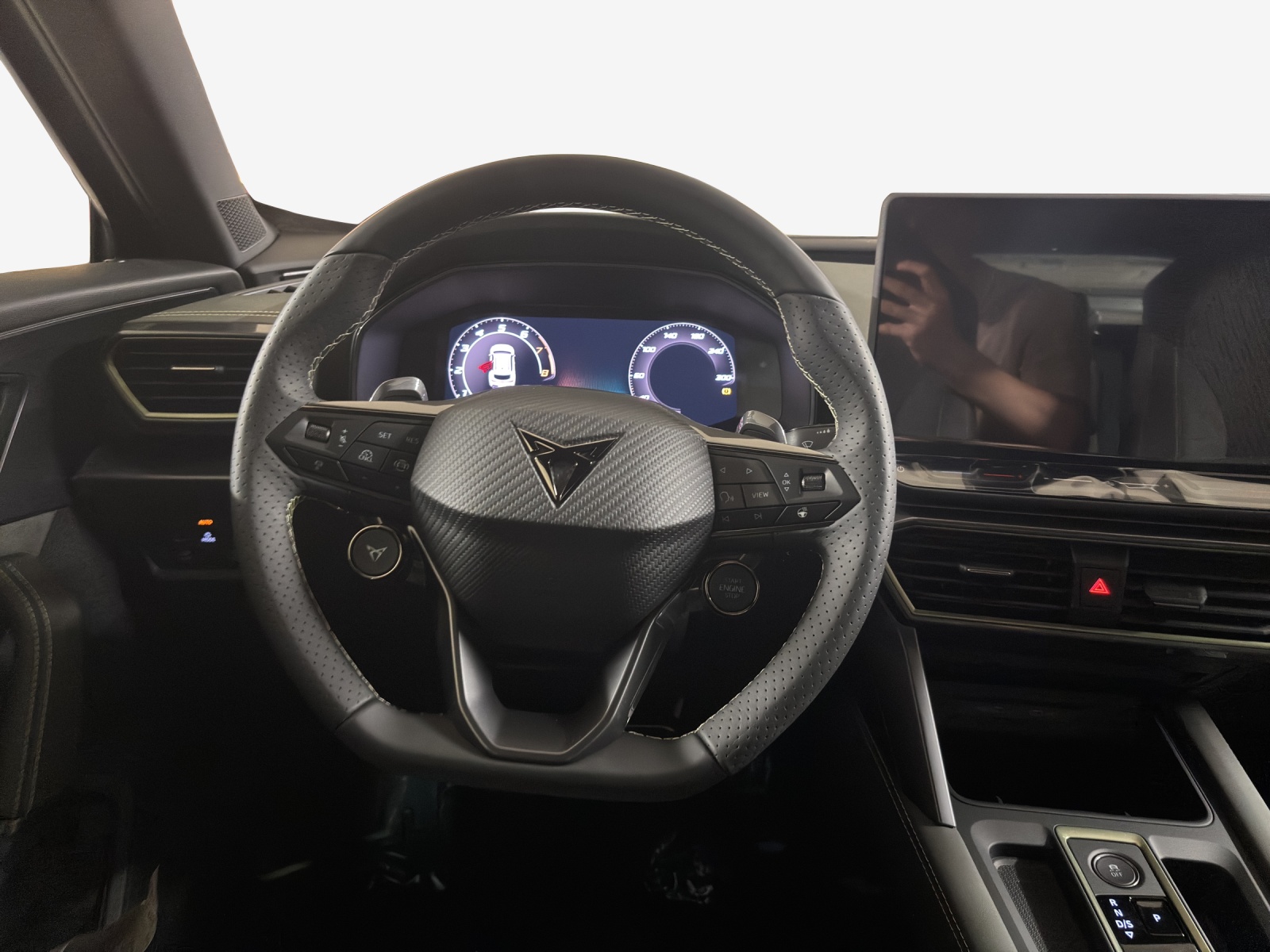 CUPRA Formentor 1.5 TSI DSG-image-9