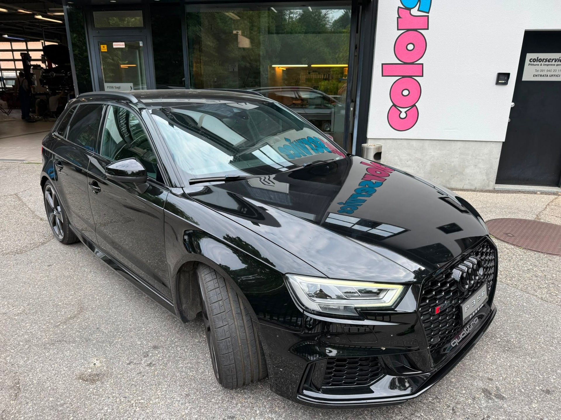 AUDI RS3 Sportback 2.5 TSI quattro S-tronic-image-3