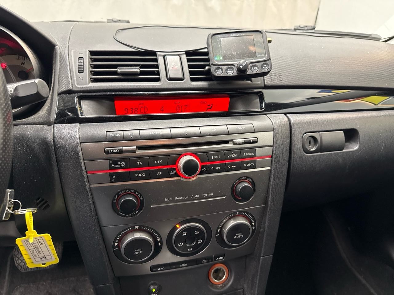 MAZDA 3 1.6 16V Confort-image-5