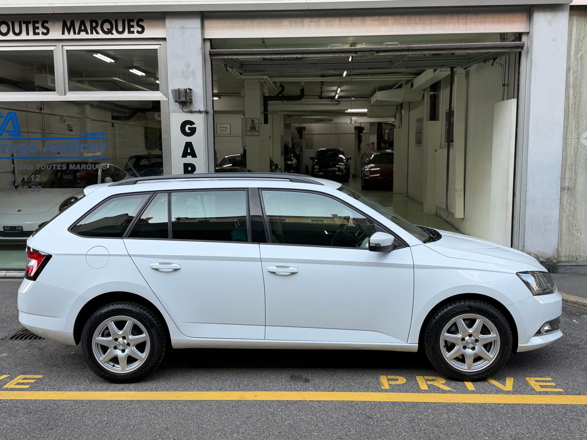 SKODA Fabia 1.2 TSI Style DSG-image-9