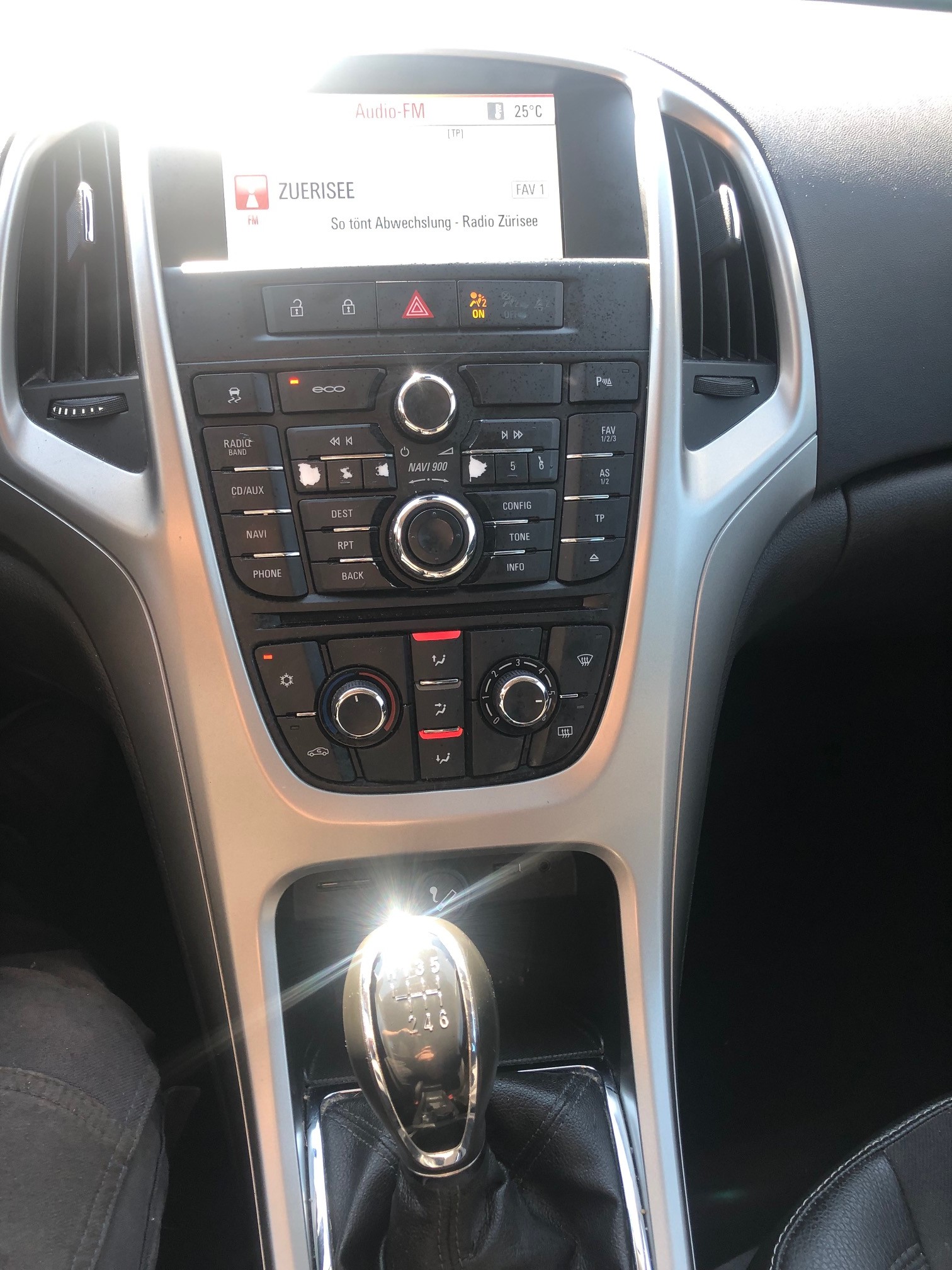 OPEL Astra ST 1.4i 16V Turbo Anniversary Ed.-image-10