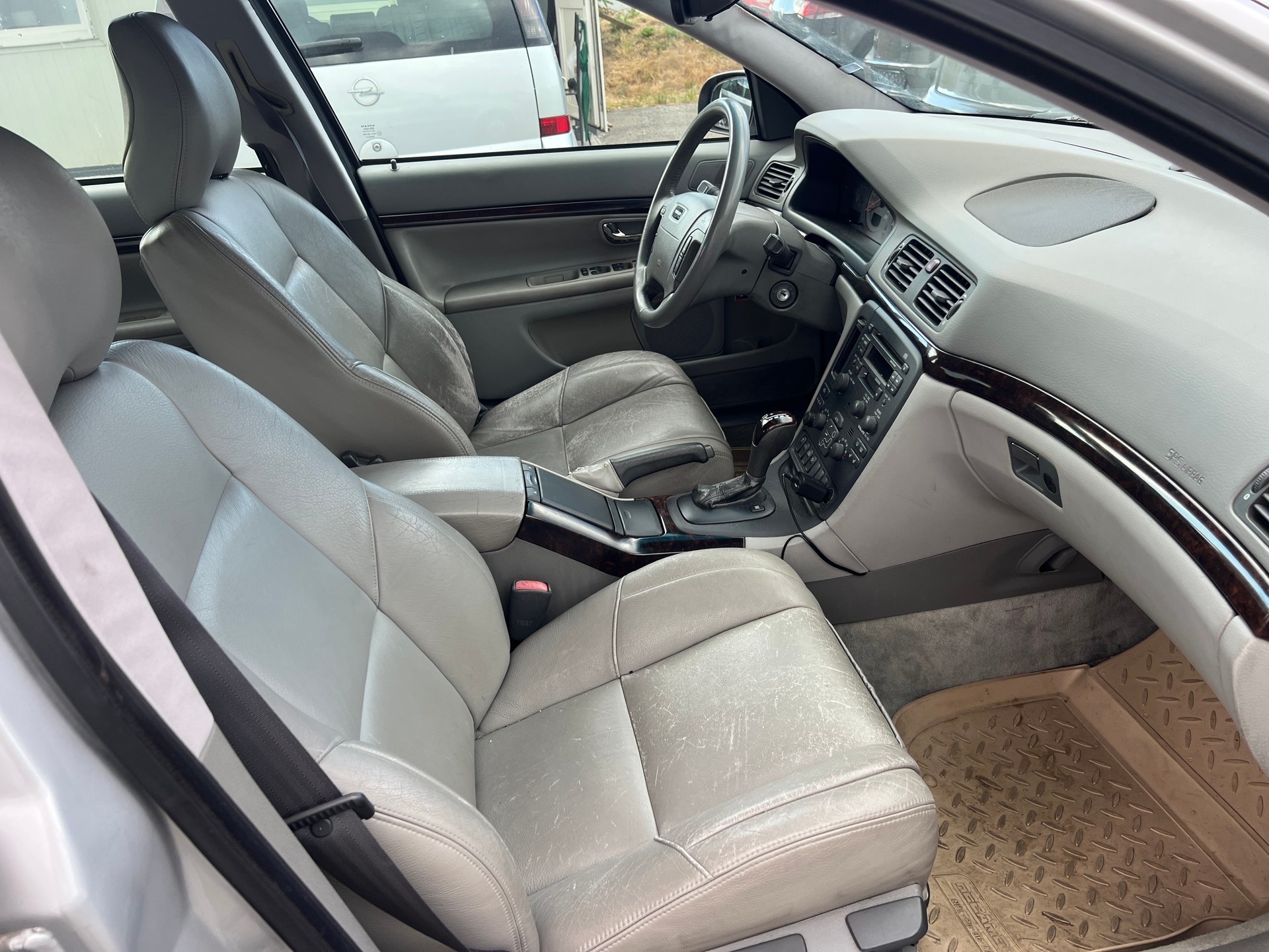 VOLVO S80 T6-image-9