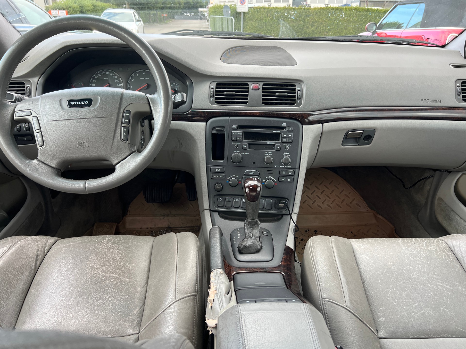 VOLVO S80 T6-image-6
